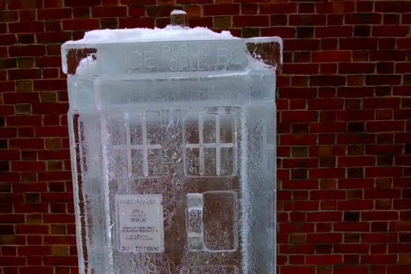 Time Travel 2 Tardis on ice